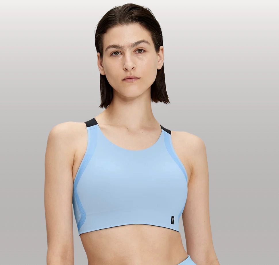 On Running Performance Bra Stratosphere